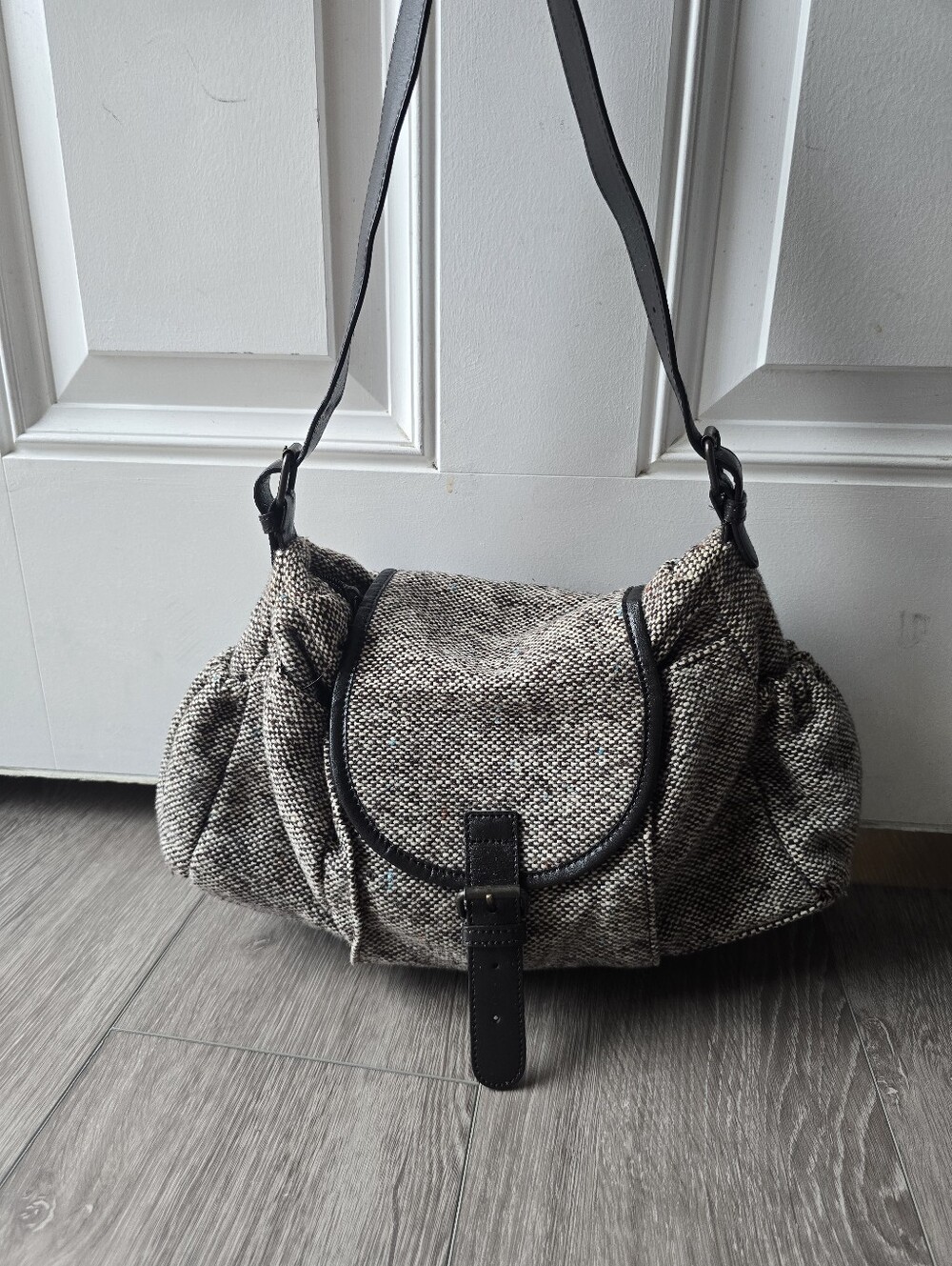 Banana Republic Factory Vintage Y2K Wool Tweed Hobo Shoulder Bag Leather Trim 05